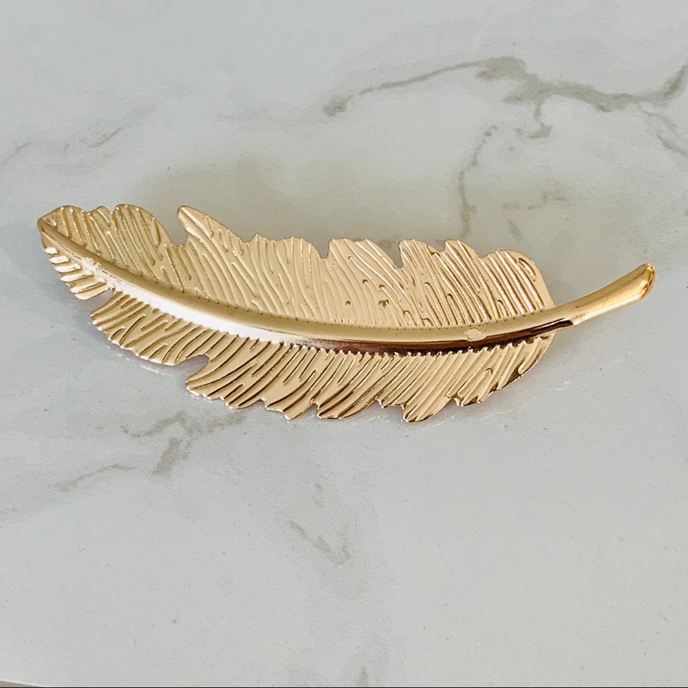 Gaby Leaf Hair Clip (Golden/Silver) - Picture 2 of 8